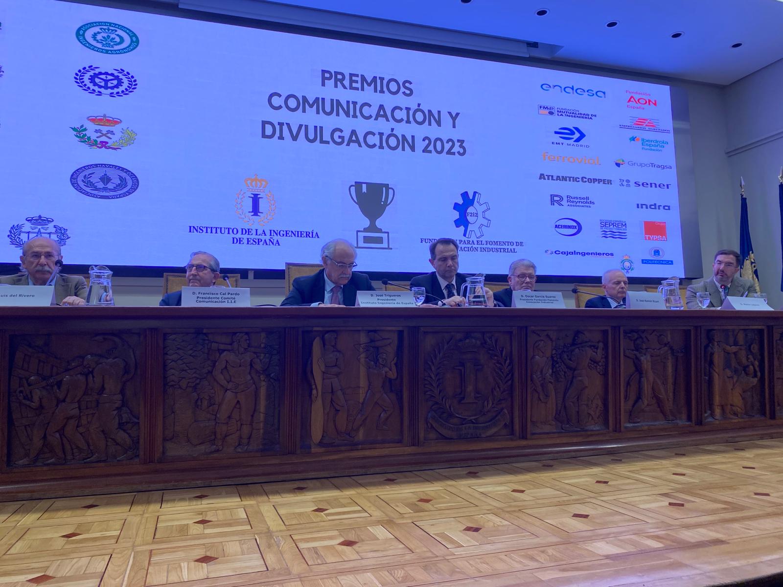 Los programas Estado-Ciudad y La Verdad Desnuda, dirigidos por Ramiro Aurín en Capital Radio, galardonados